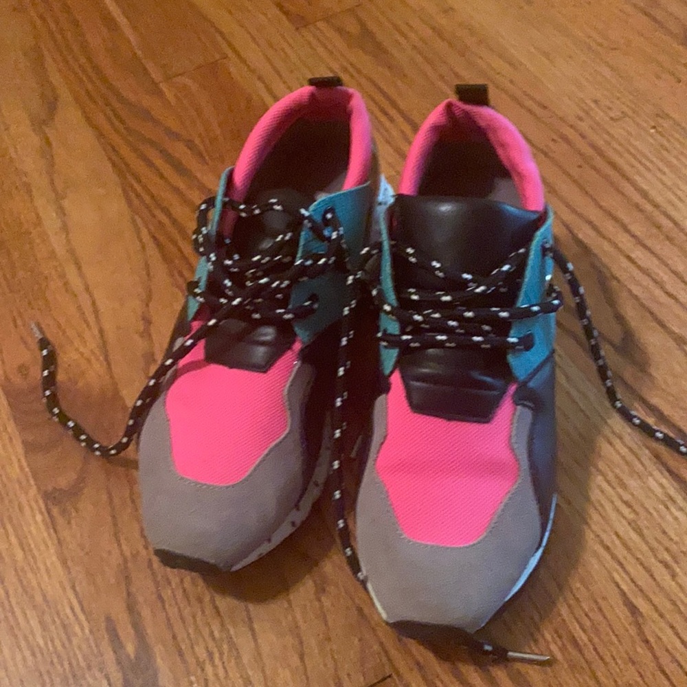 Steve Madden wedge sneakers